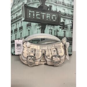 Coach CDC12 Ashton Shoulder Bag With Newspaper Print